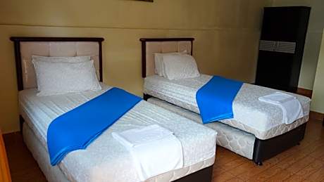 Superior Family Room