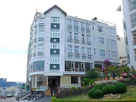 Pho Nui Hotel