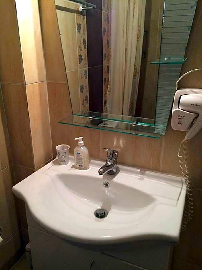 Nefeli Boutique Hotel