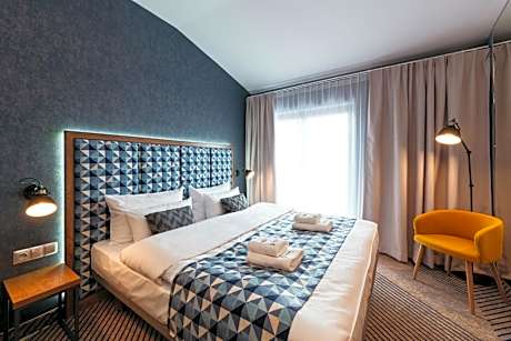 Comfort Double or Twin Room with Balcony