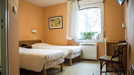 Classic Twin Room