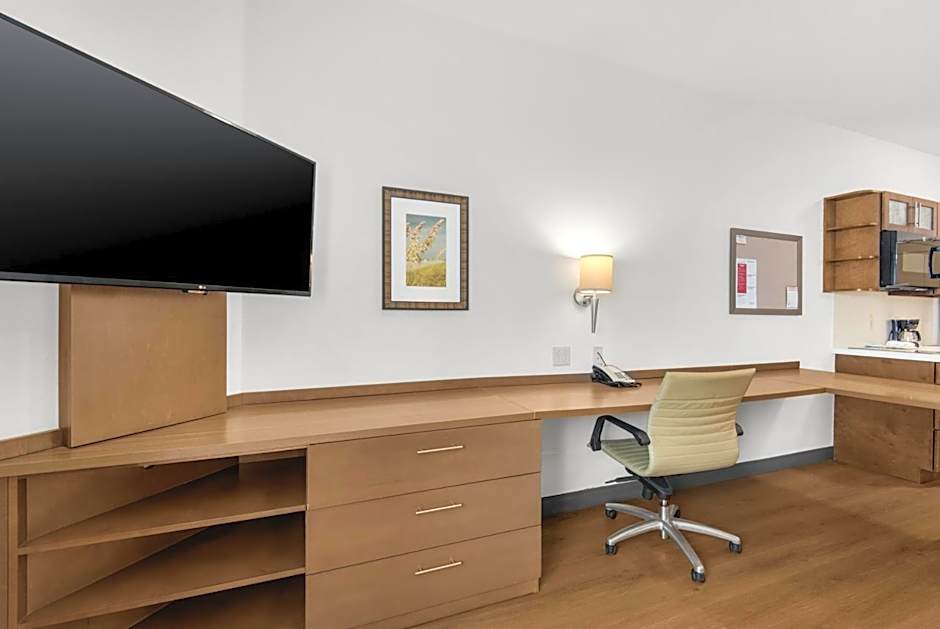 Candlewood Suites Pensacola - University Area By IHG