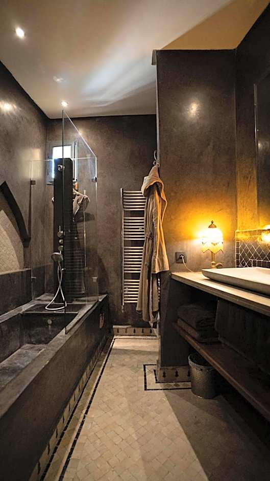 Riad Anata