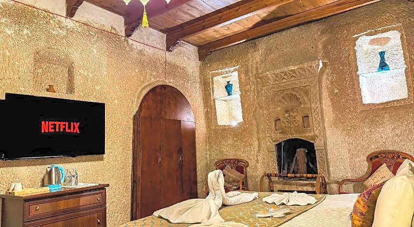 Nomads Cave Hotel & Rooftop