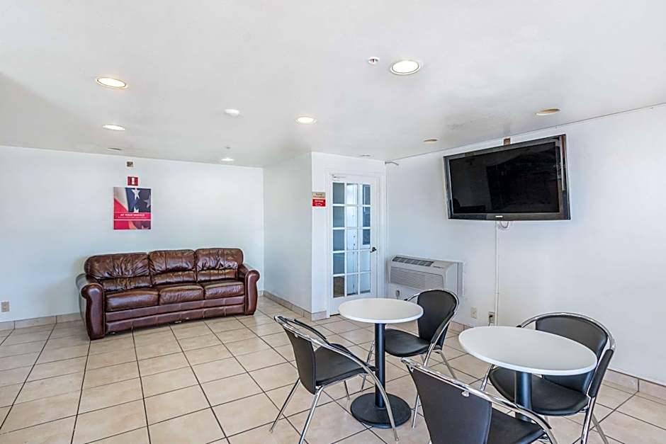 Motel 6-San Marcos, TX - North