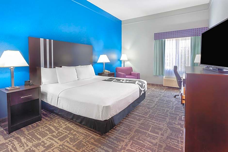 La Quinta Inn & Suites by Wyndham Kerrville