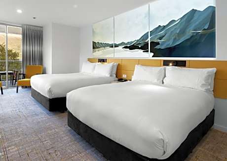 Superior Room with Two Double Beds