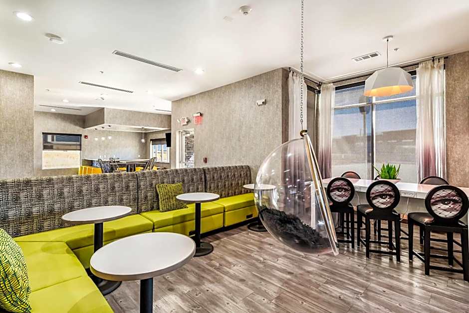 Hy-Lo Hotel, an Ascend Collection Hotel