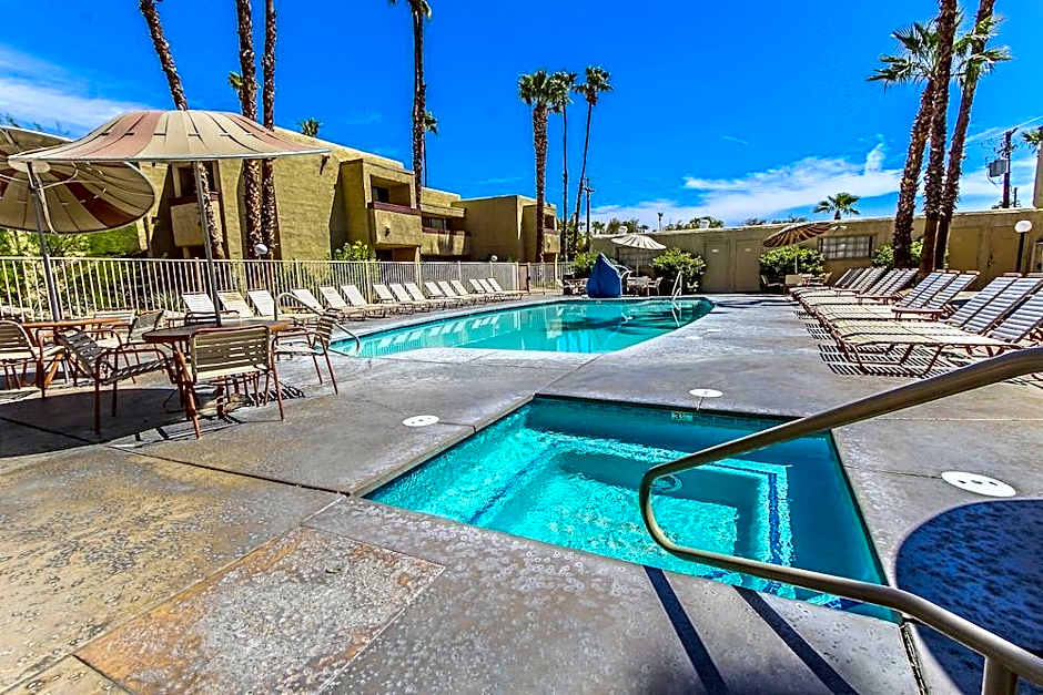 Desert Vacation Villas by VRI Americas