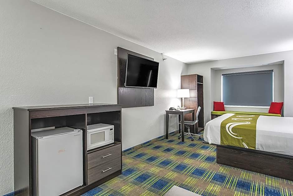 Quality Inn Owatonna Near Medical Center