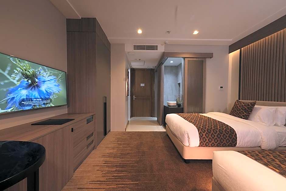 Photo 1 of 7 of 2 Double Beds Suite