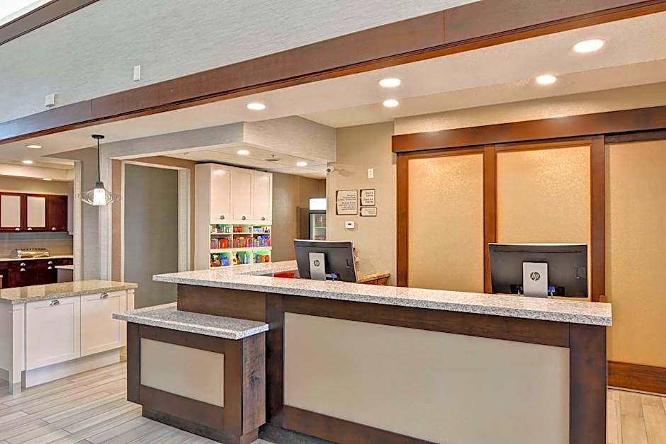 Homewood Suites By Hilton Kansas City/Overland Park
