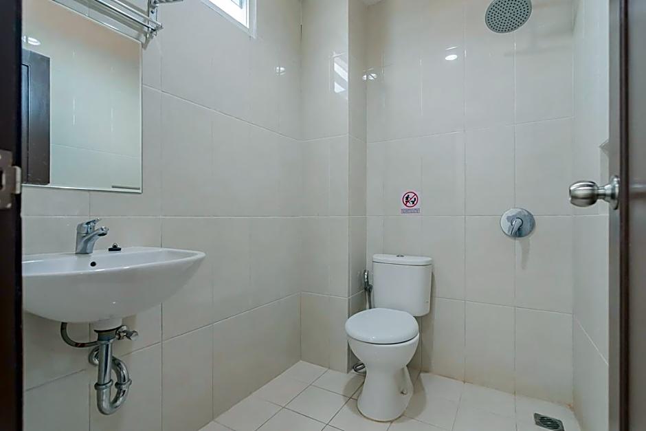 RedDoorz Syariah Plus near Tanjungpura University 2 Pontianak