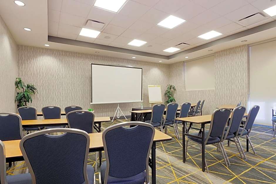 Holiday Inn Phoenix Airport By IHG