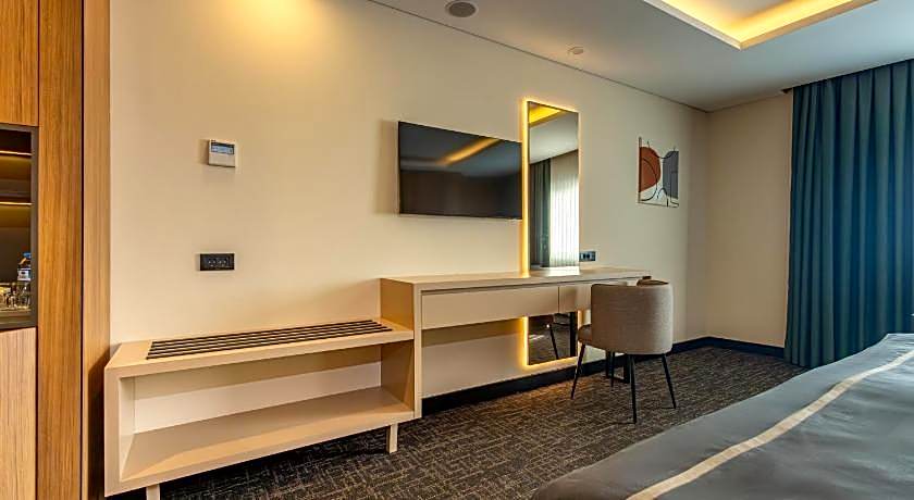 FT Lotus Thermal Hotel & Spa, Trademark Collection By Wyndham