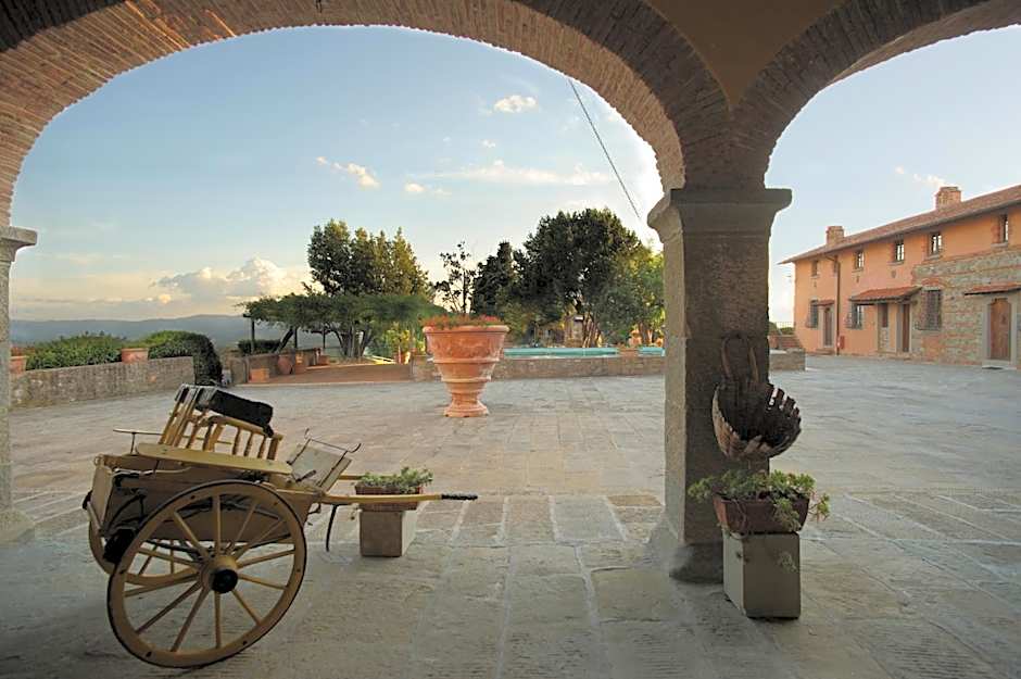 La Piazza di San Donato