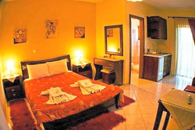 Orama Hotel - Serene Lake Plastira Retreat with Stunning Views