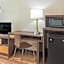 Super 8 By Wyndham Asheville Airport