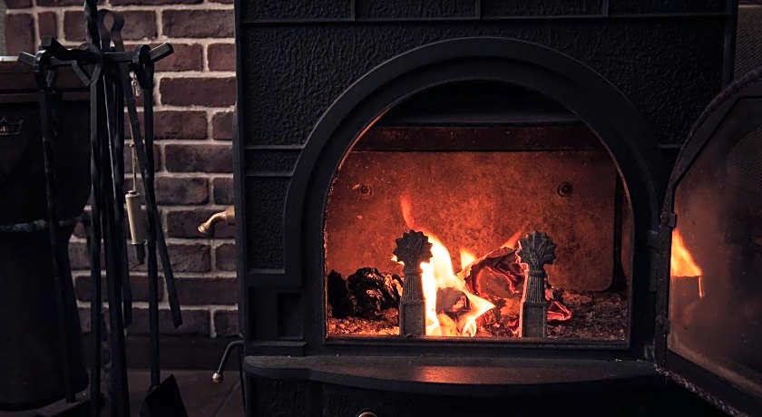 Iza Kamakura Guest House And Bar