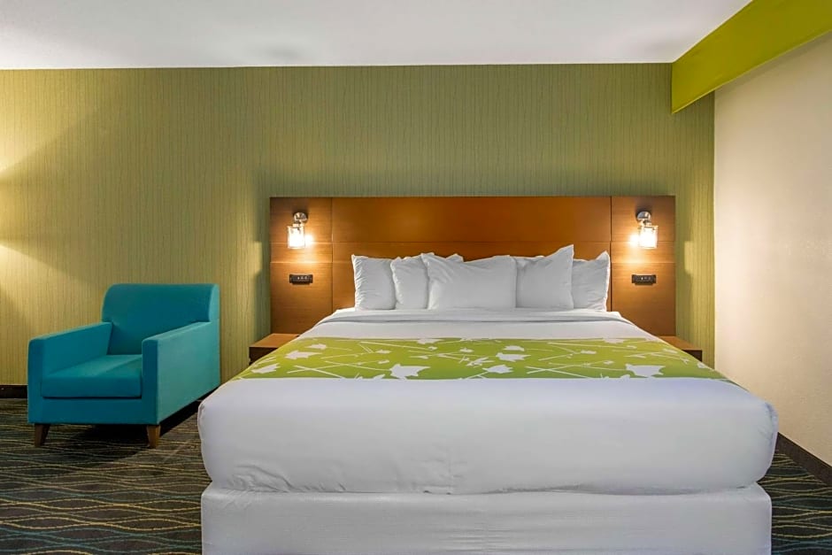 Radisson Hotel Grand Rapids Riverfront