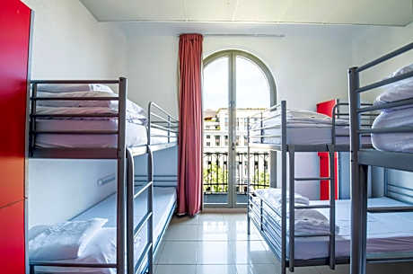 12-Bed Private Room Shared Bathroom