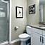 Lake Travis Stunning Waterfront, Sunset & Pool Views, Pet Friendly, Boat Ramp, Lago Vista, Texas