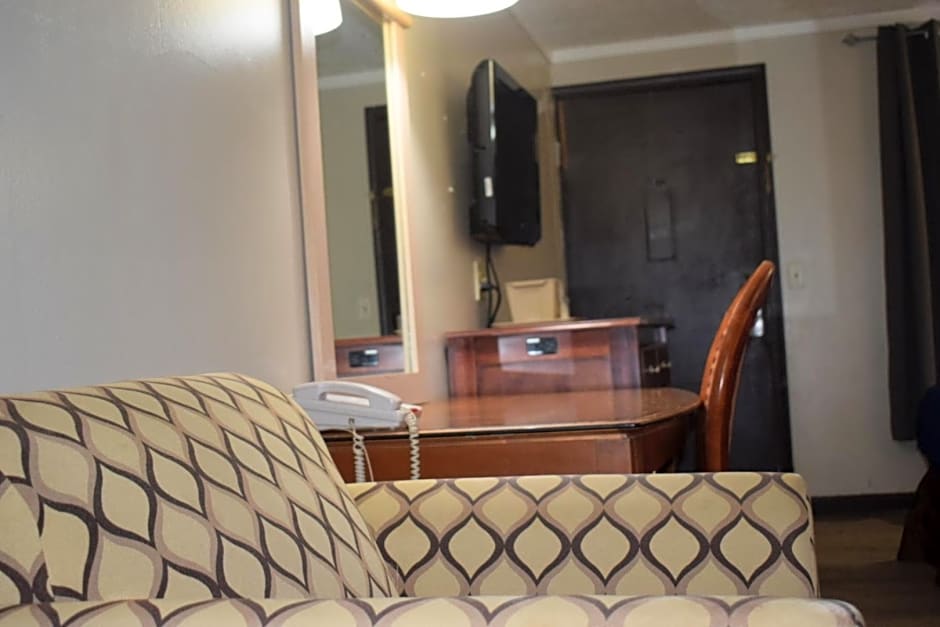 Knights Inn Detroit Area/Farmington Hills
