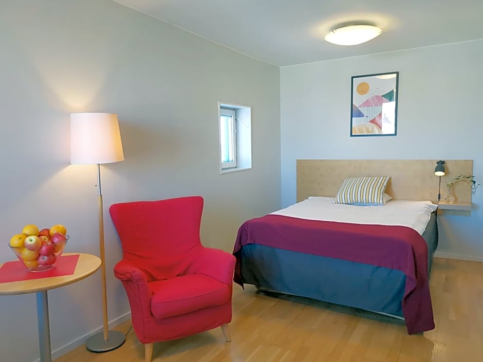 2Home Hotel Apartments