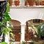 Los Pilares Hotel