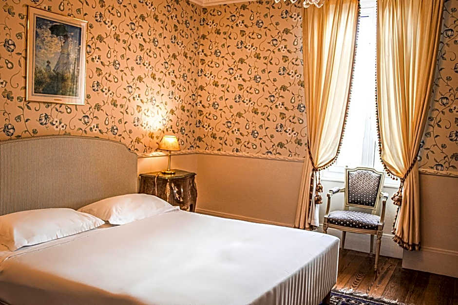 Hotel La Villa Fleurie