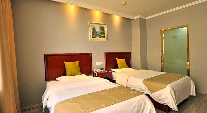 GreenTree Alliance SuZhou Industrial Park DLHET LianFeng Plaza Hotel