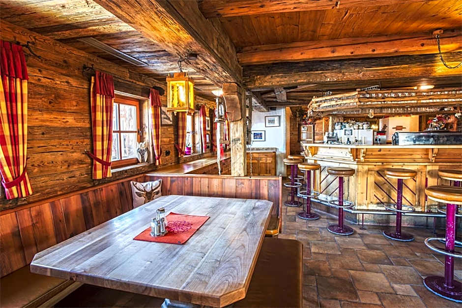 Gehwolfalm Berghotel