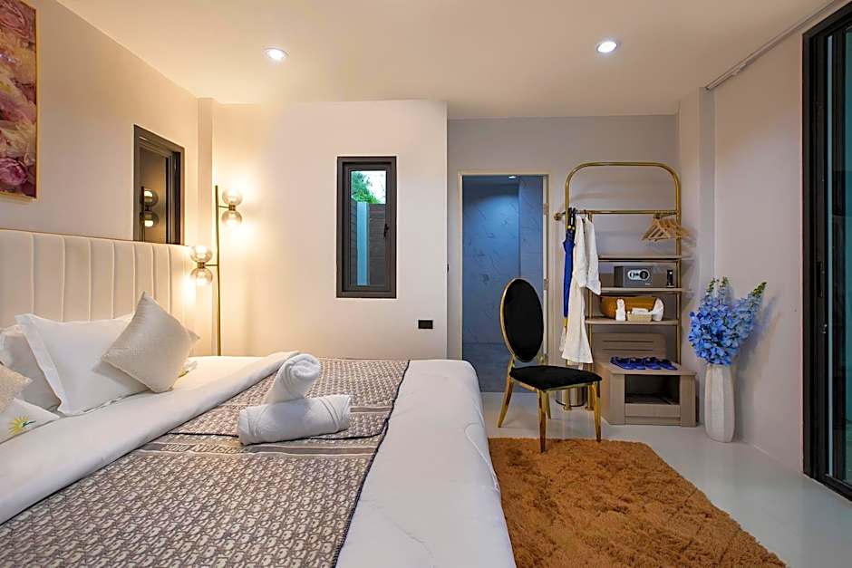 Nariya Bayfront Phuket