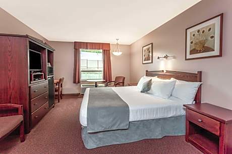 King Room - Non-Smoking