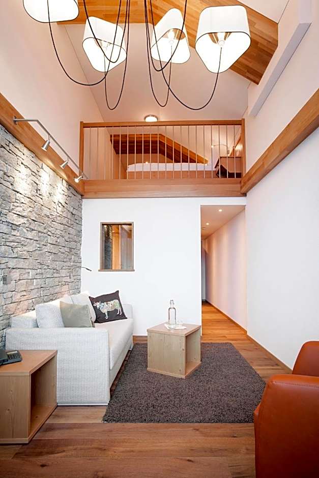 Berghotel Trübsee - Accessible Only by Cable Car