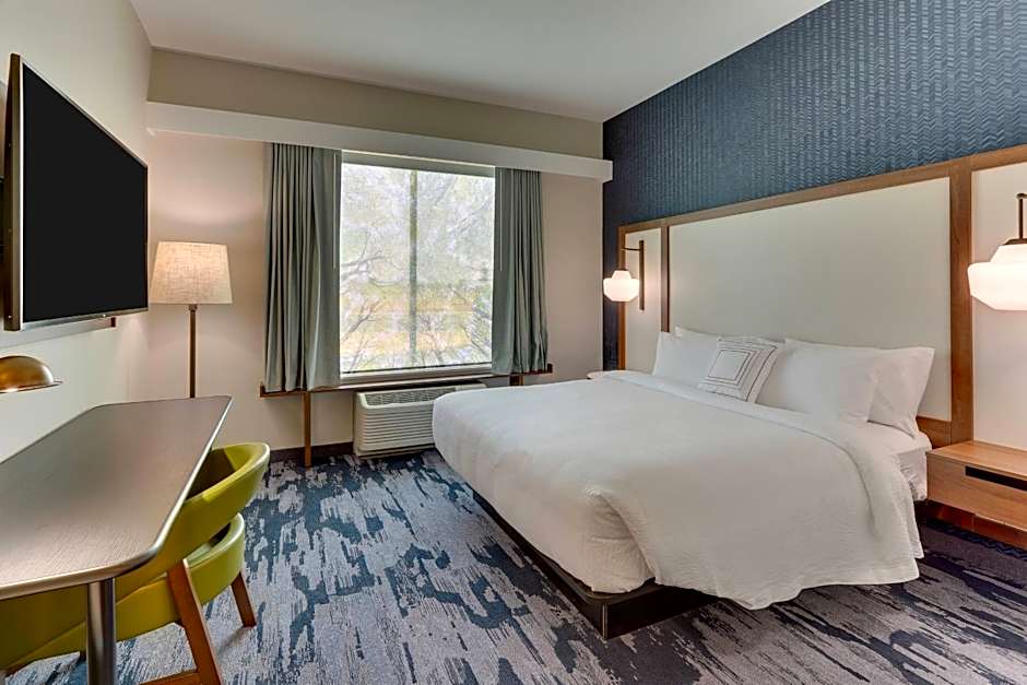 Fairfield Inn and Suites by Marriott Goshen