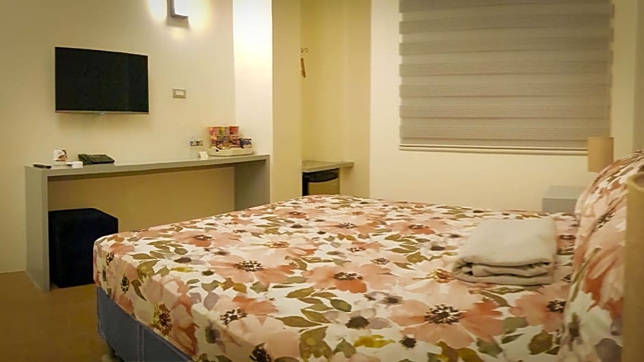 Zillion Pavilion Family and Business Hotel