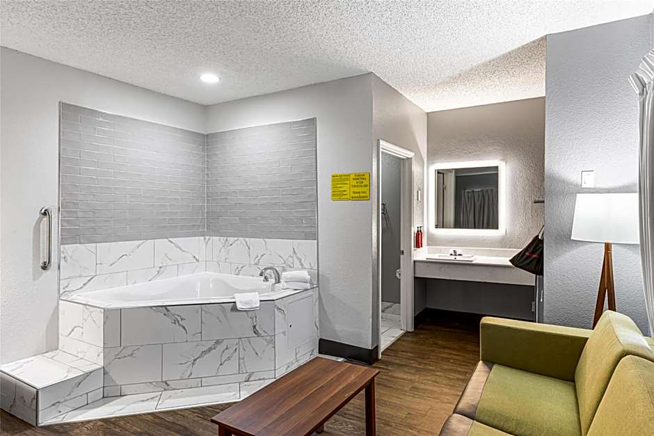 SureStay by Best Western Helen Downtown