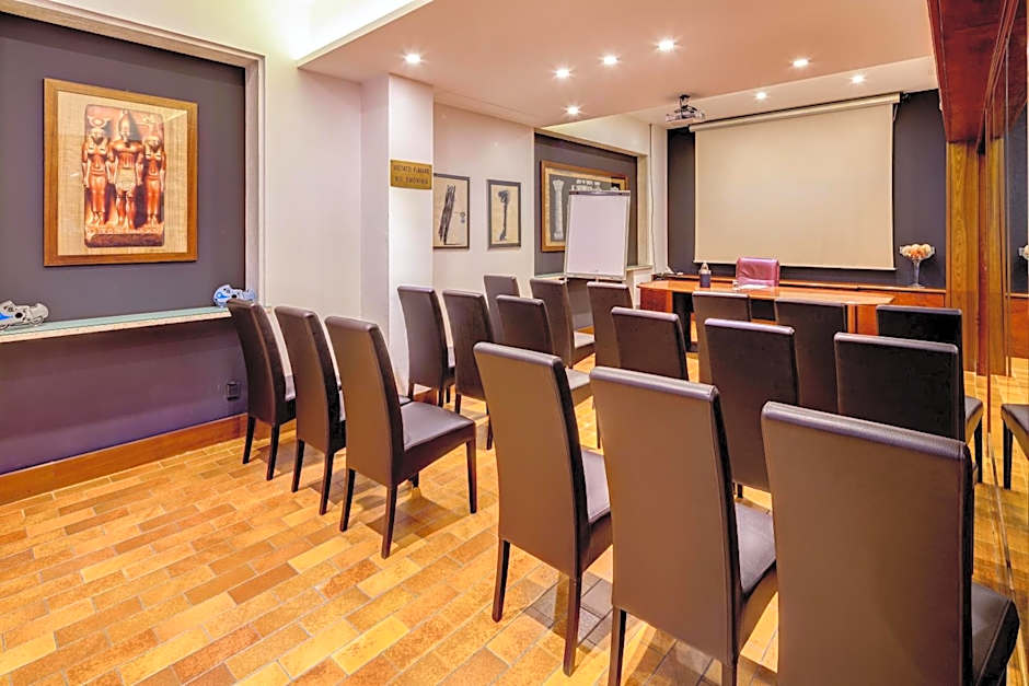 Jet Hotel, Sure Hotel Collection by Best Western