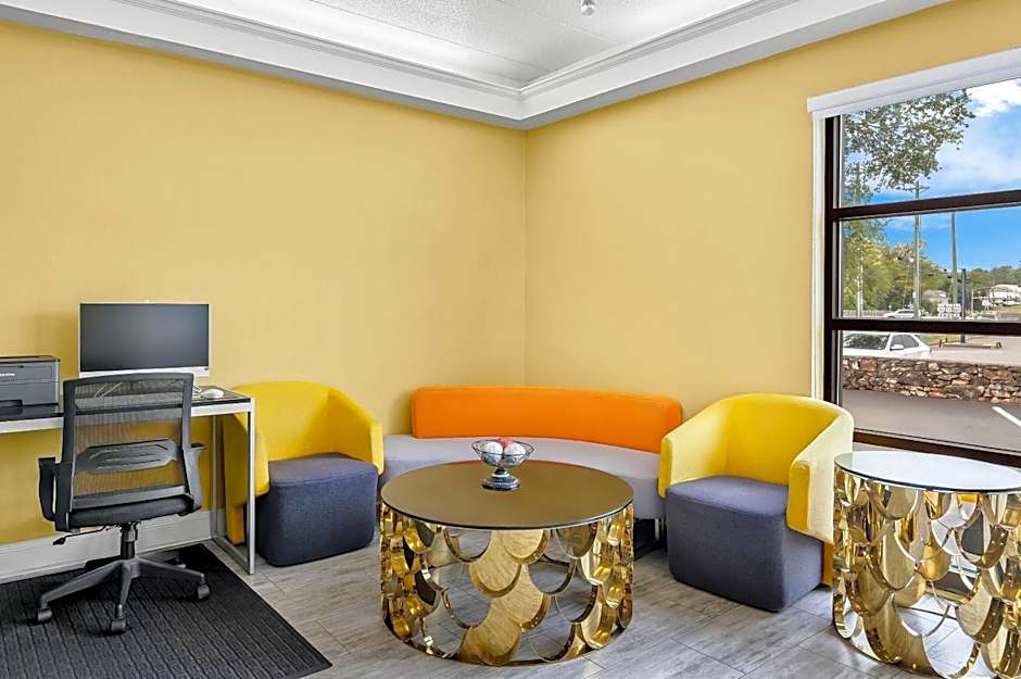 Days Inn by Wyndham Salem