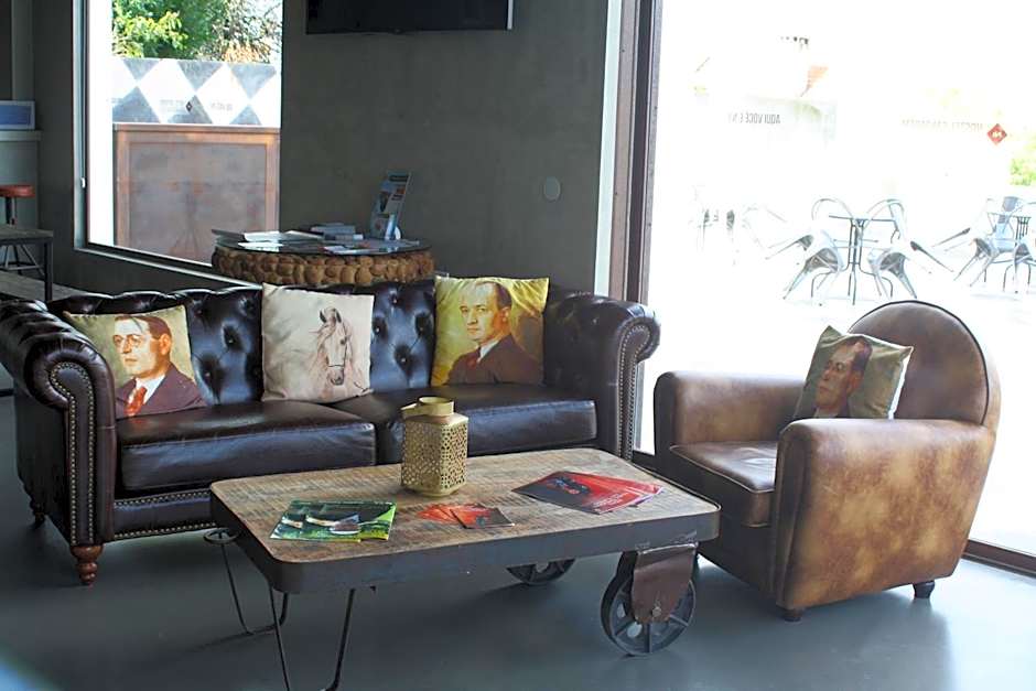 N1 Hostel Apartments and Suites