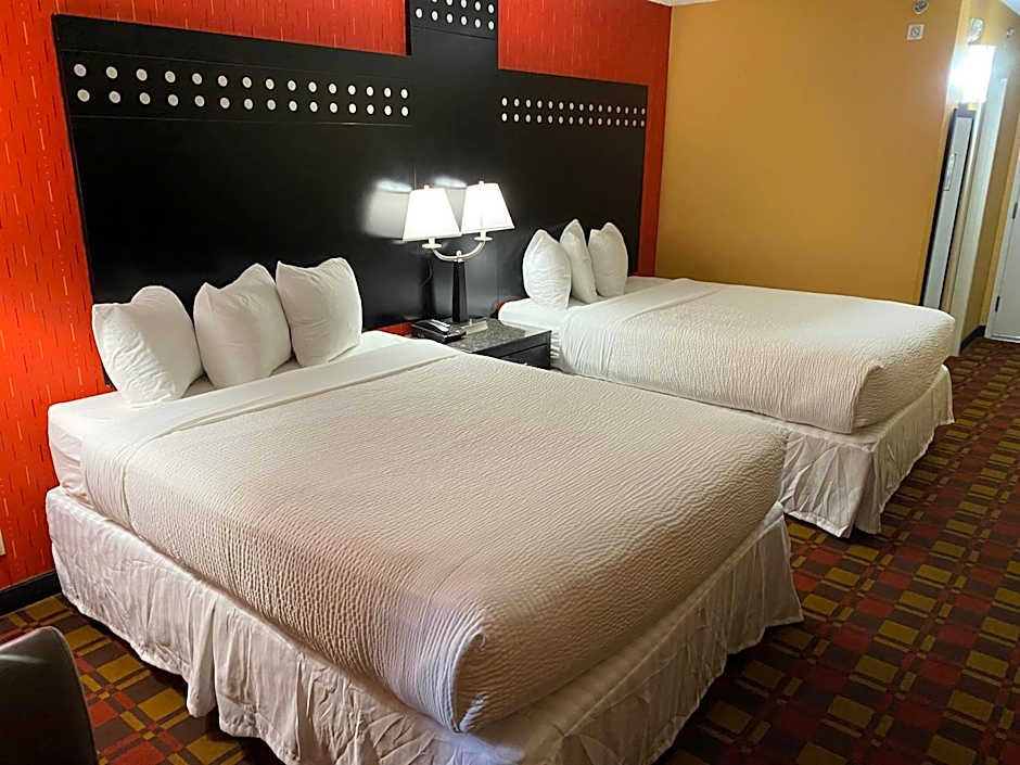 Ramada by Wyndham Rochelle Park Near Paramus