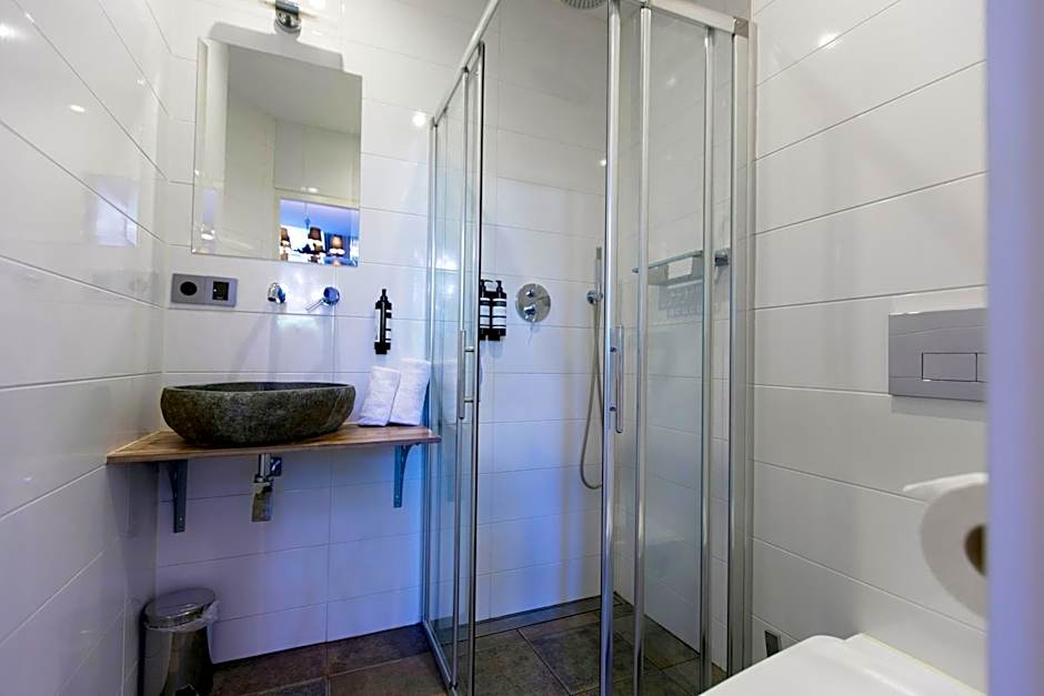 Quentin England Hotel