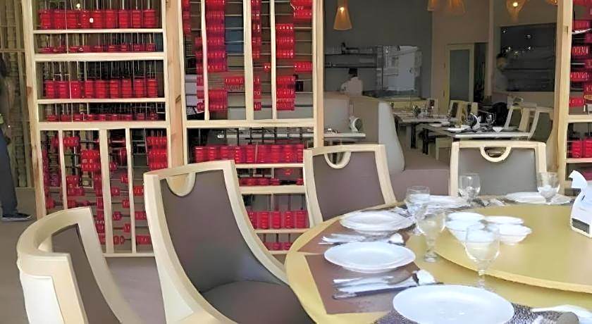 Travelite Hotel Legarda