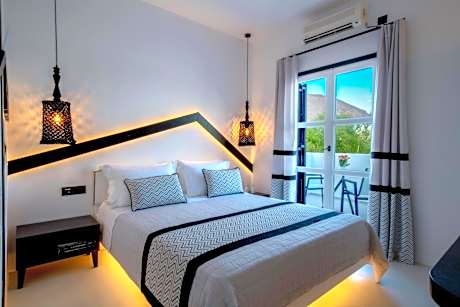 Divelia Hotel