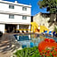 Hotel Las Dalias Inn