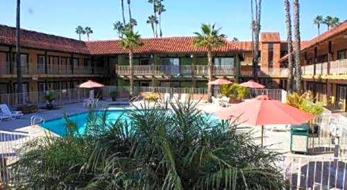 Hotel Saddleback
