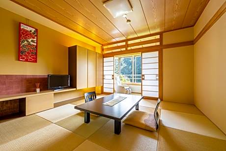 Japanese-Style Standard Room with Shared Bathroom - Annex