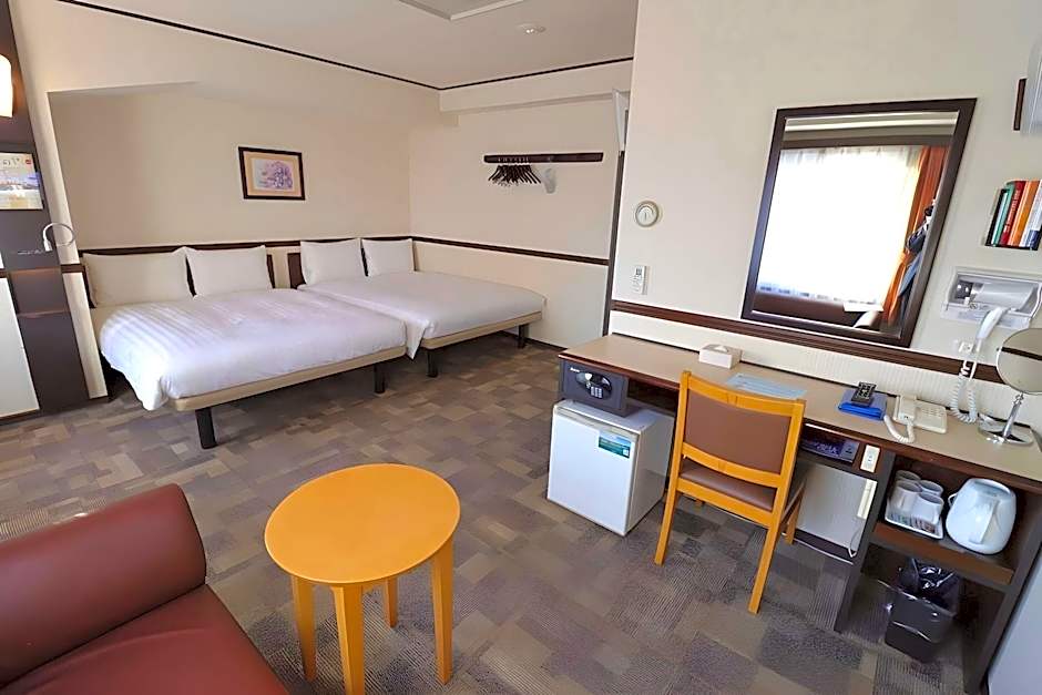 Toyoko Inn Tokyo Shinagawa Konan-guchi Tennozu Isle