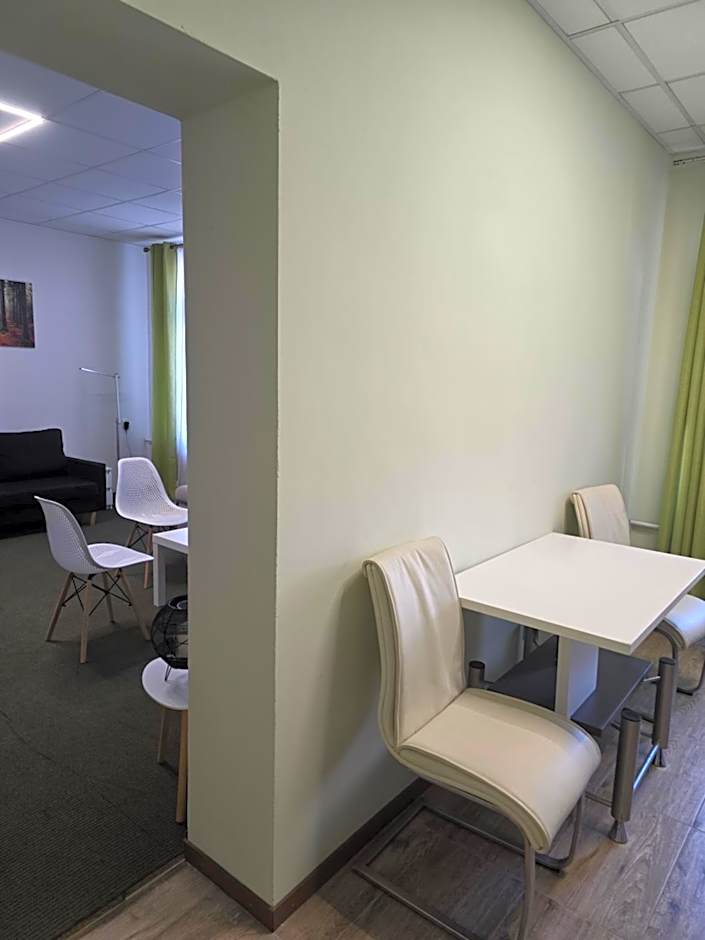 Hostel Krośnieńska 12
